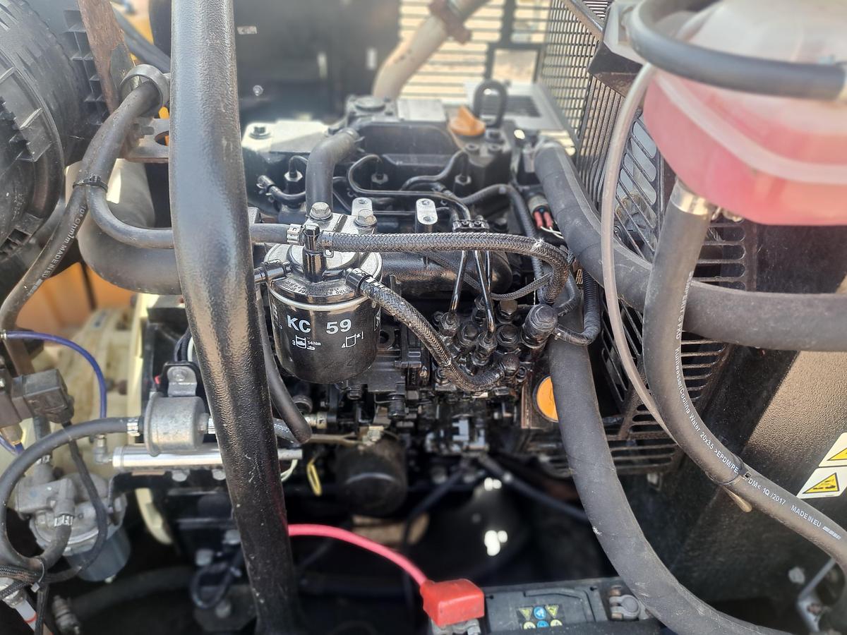 Used Doosan 7/26e Compressor generator