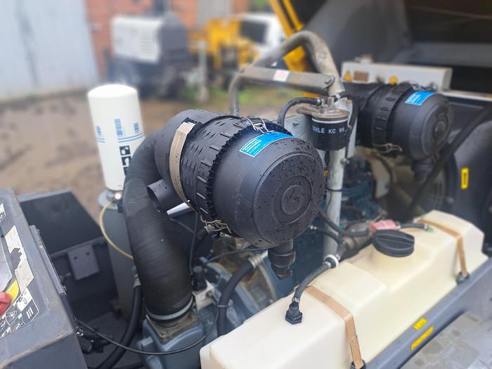 Used Atlas copco xas68 compressor