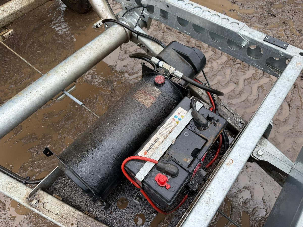 Used Brian James Tipping trailer