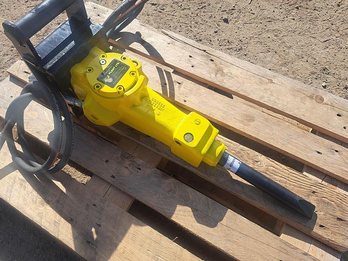 Used Atlas copco SB52