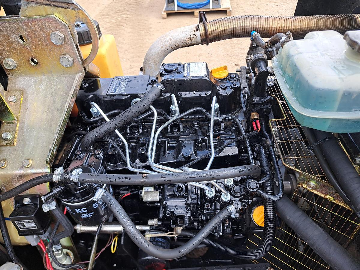 Used Doosan 7/41 with aftercooler