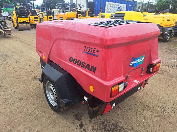 Used 2017 Doosan 7/31E+