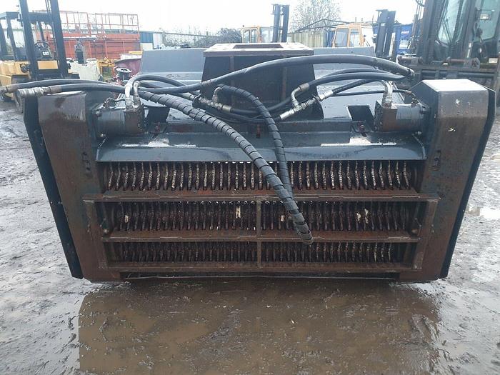 Used Remu Screening Bucket