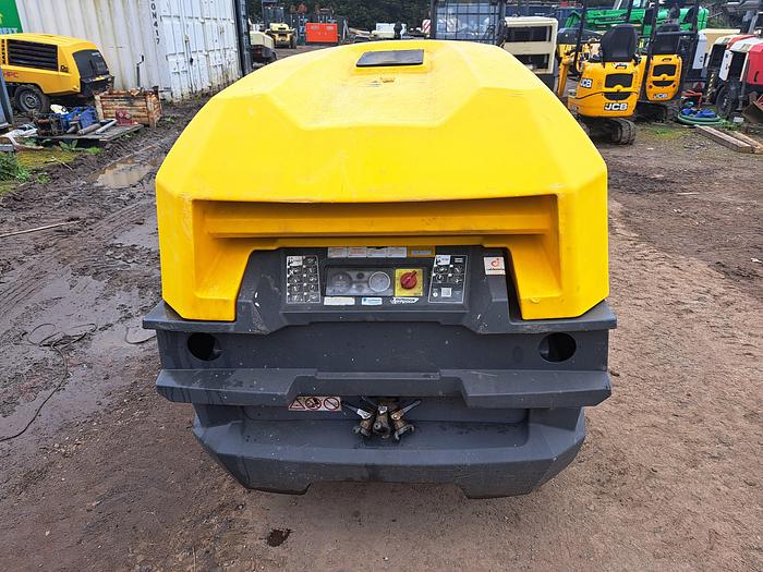 Used Atlas copco xas68