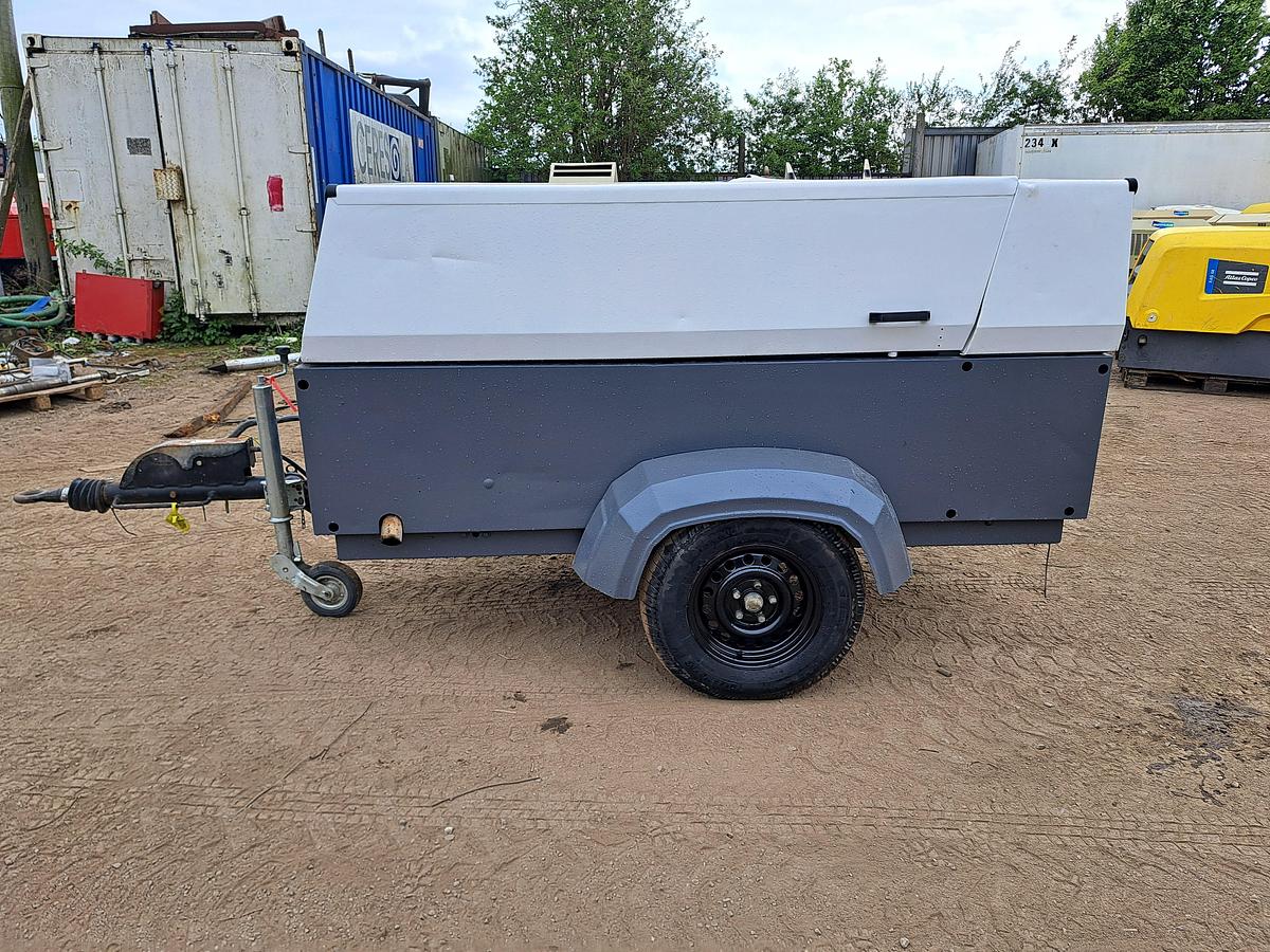 Used Atlas copco xas137
