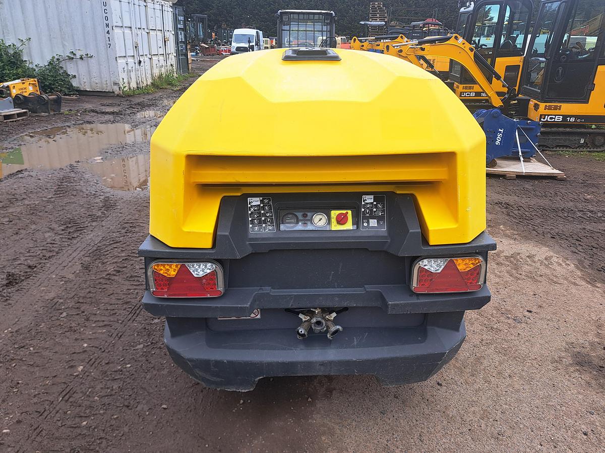 Used Atlas copco xas68