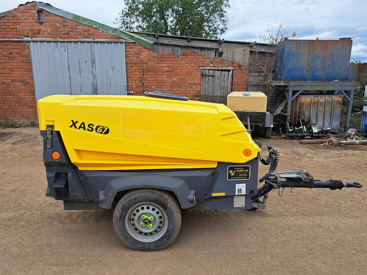 Used Atlas copco xas67 