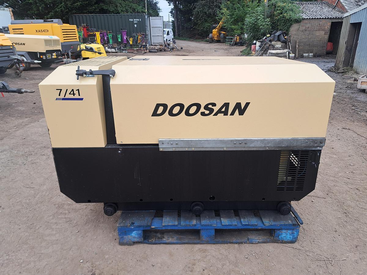 Used Doosan 7/41 compressor
