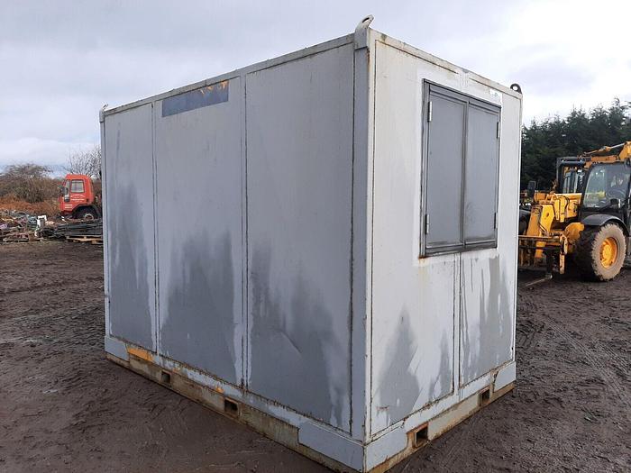 Used Canteen Office Container toilet generator anti vandal