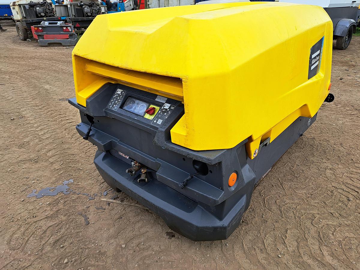 Used Atlas copco xas68