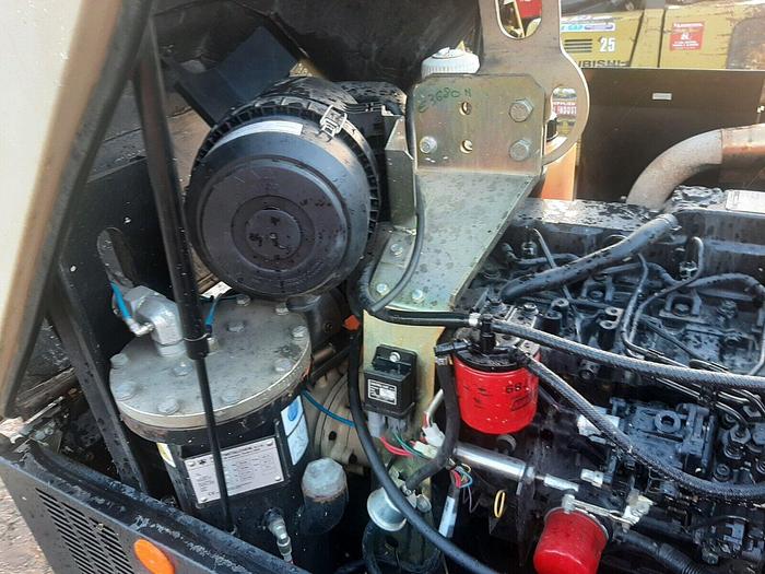 Used DOOSAN INGERSOLL RAND 7/41 DIESEL PORTABLE AIR COMPRESSOR LOW HOURS