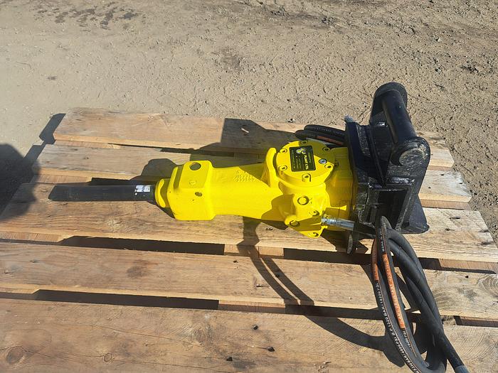 Used Atlas copco SB52