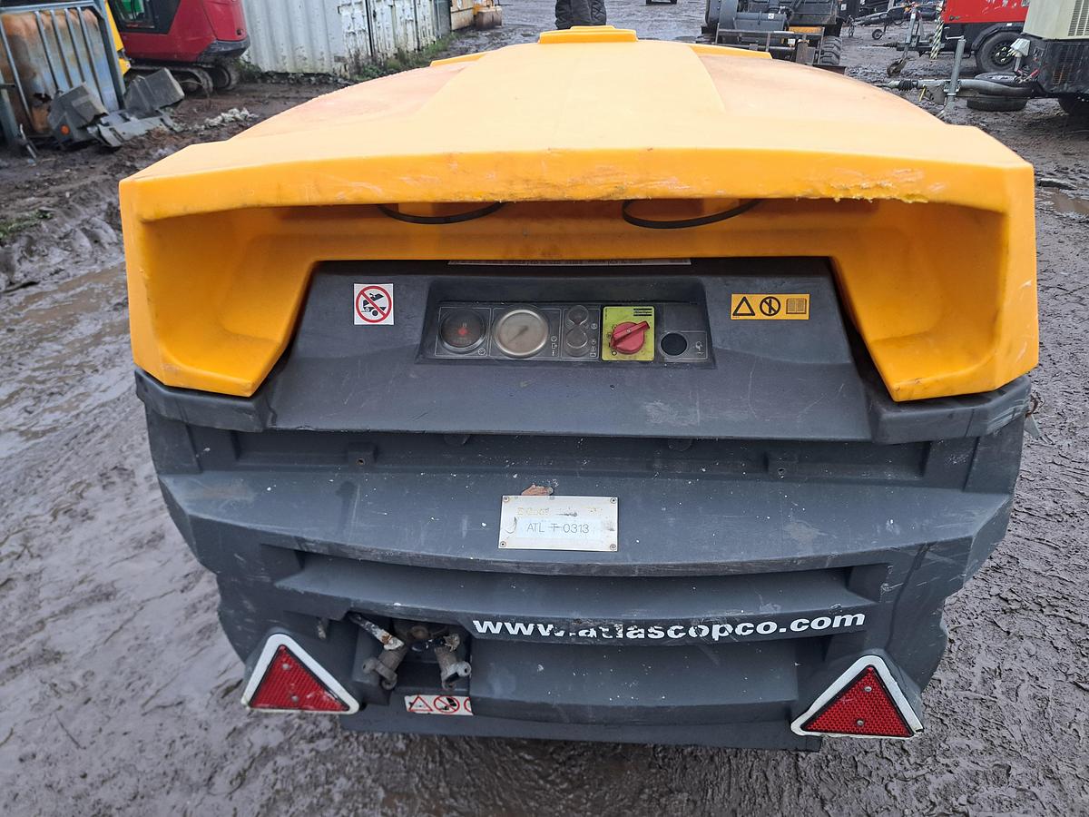Used Atlas copco xas67 