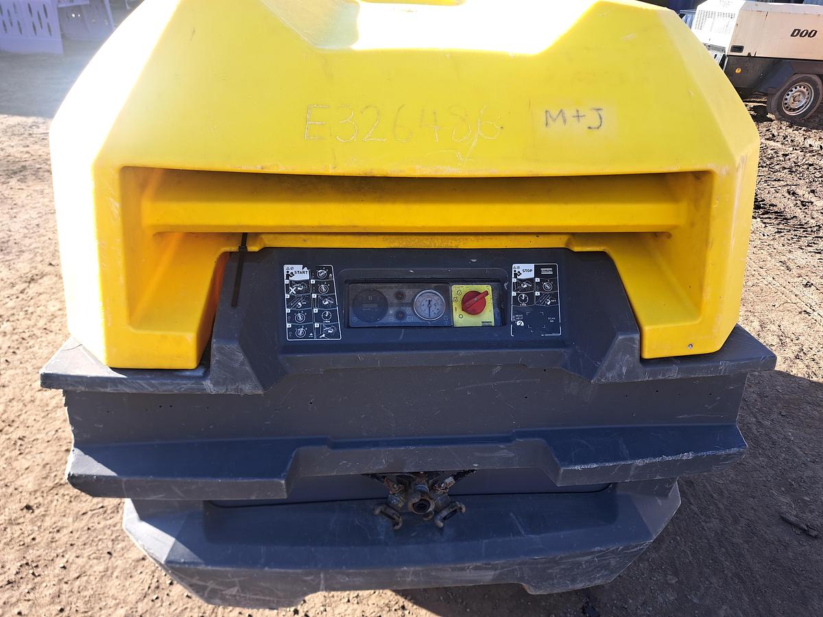 Used Atlas copco xas68