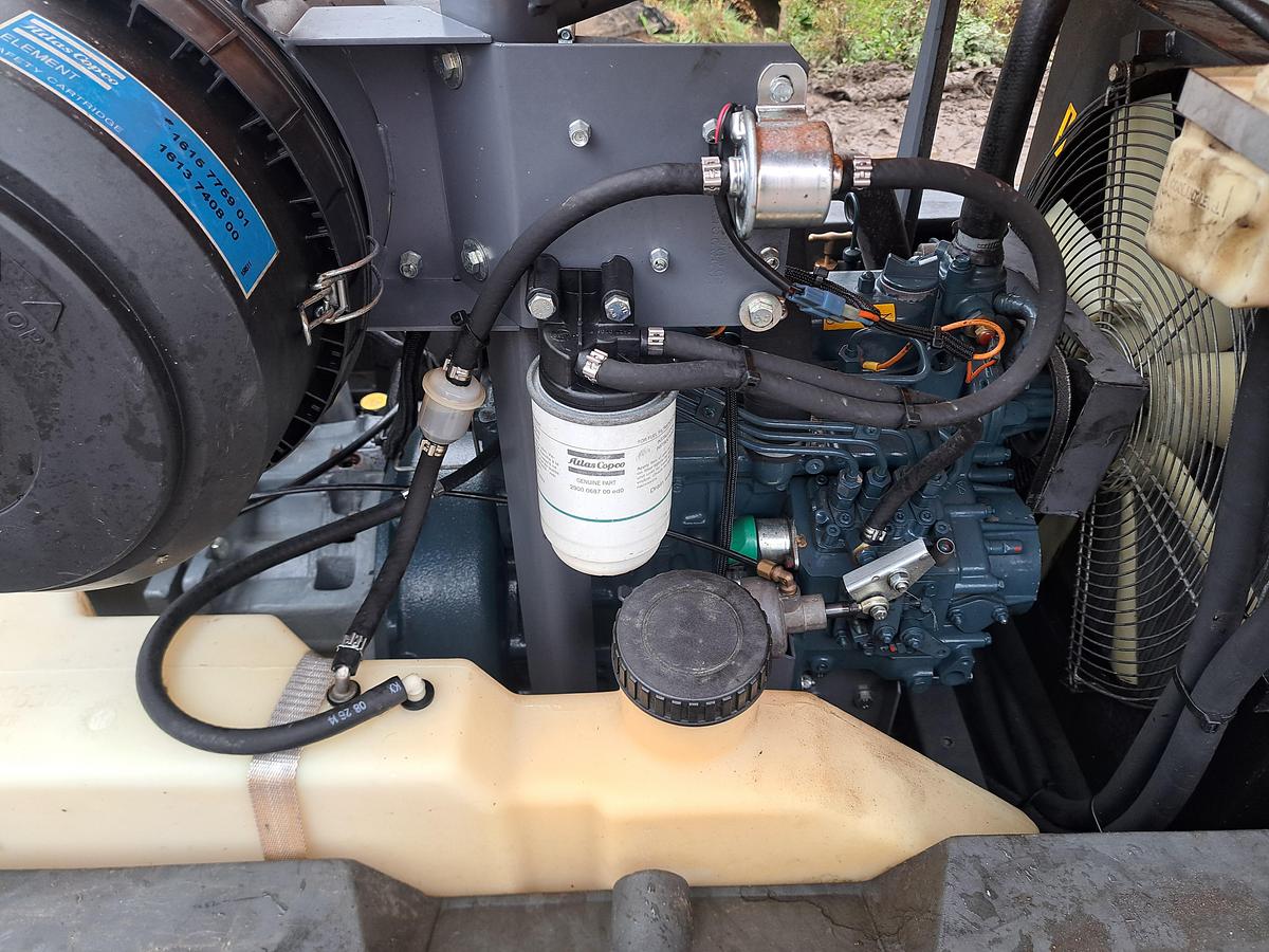 Used Atlas copco xas67