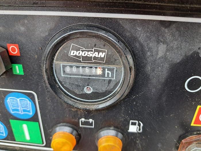 Used DOOSAN INGERSOLL RAND 7/41+ DIESEL AIR COMPRESSOR GENERATOR LOW HOURS
