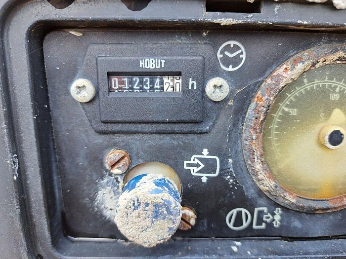 Used Atlas Copco Xats116 Diesel Compressor 250cfm