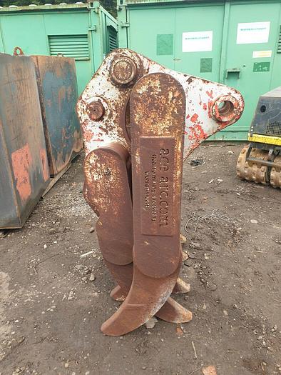 Used Digger Grab,waste Grab Log Grab 20 to 25 tonne machine