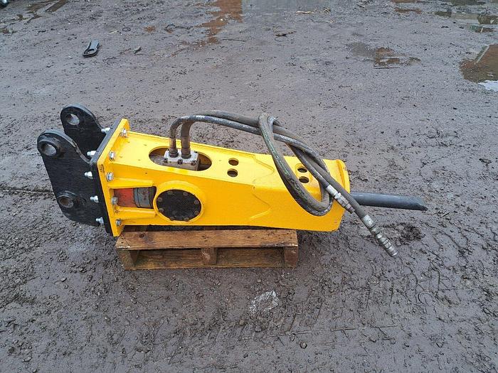 Used Omal breaker Pecker Mini Digger