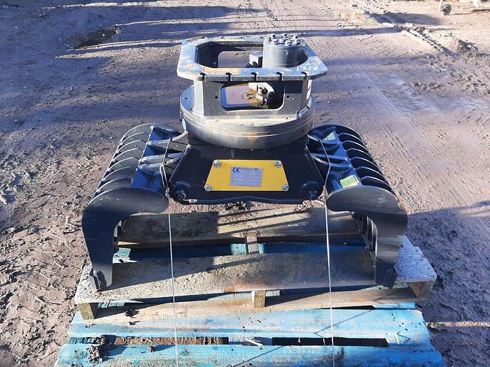 Selector Grab Suit 3 to 5 Tonne Machine