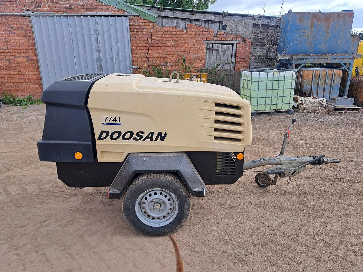 Used Doosan 7/41+