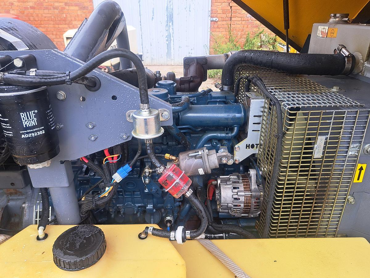 Used Atlas copco xas137 