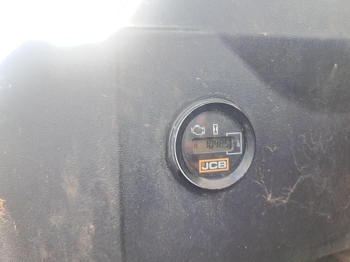 Used Jcb 16c-1 Mini Digger Trailer and breaker