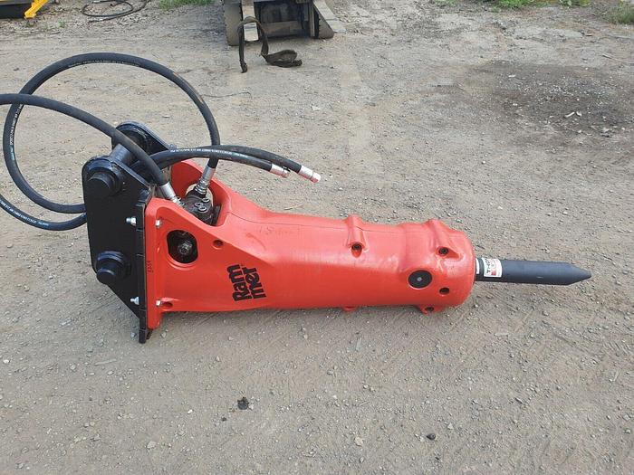 Used Rammer 777 Hydraulic Breaker digger excavator