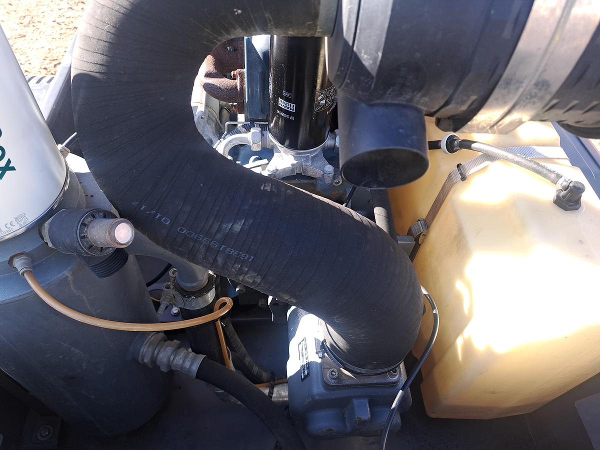 Used Atlas copco xas68