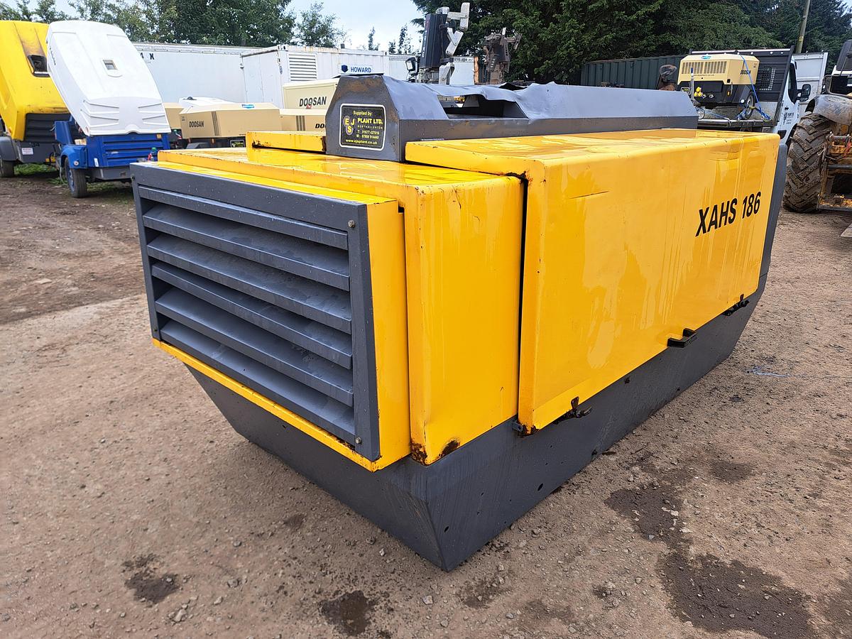 Used Atlas copco xahs 186