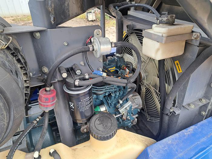 Used Atlas copco xas67