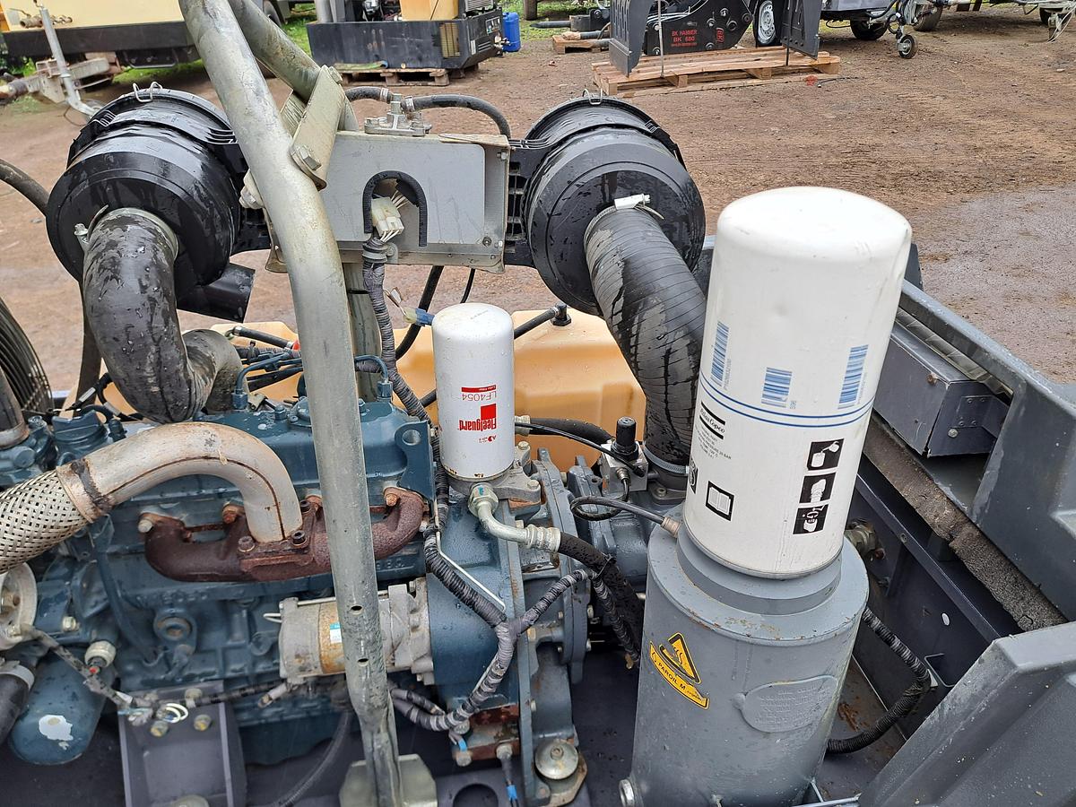 Used Atlas copco xas68 