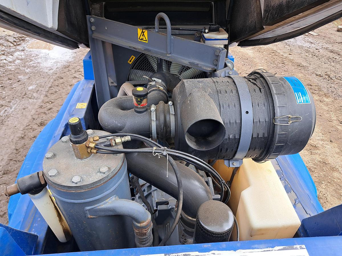Used Atlas copco xas67