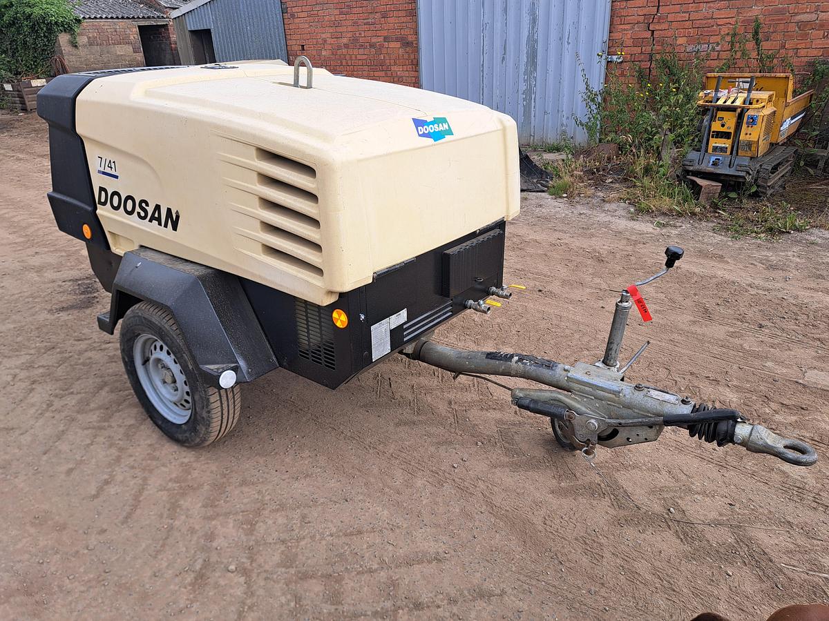 Used Doosan 7/41+