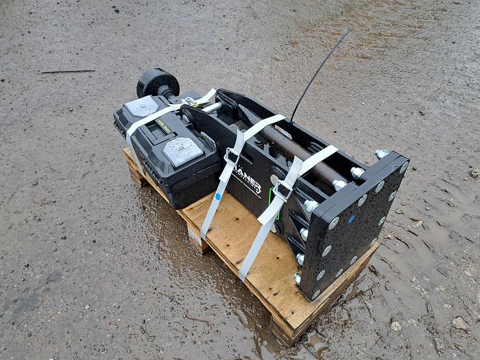 Haner post knocker breaker