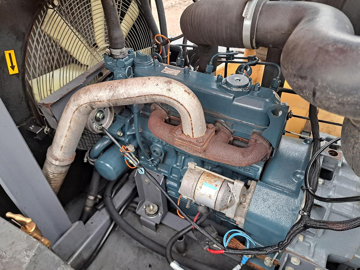 Used Atlas copco xas67