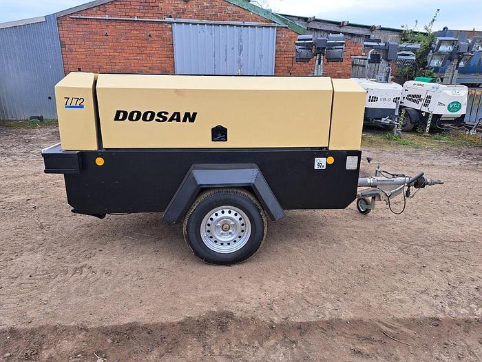 Used Doosan Compressor 7/72 Portable Compressor 260cfm Finance options