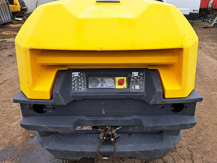 Used Atlas copco xas68