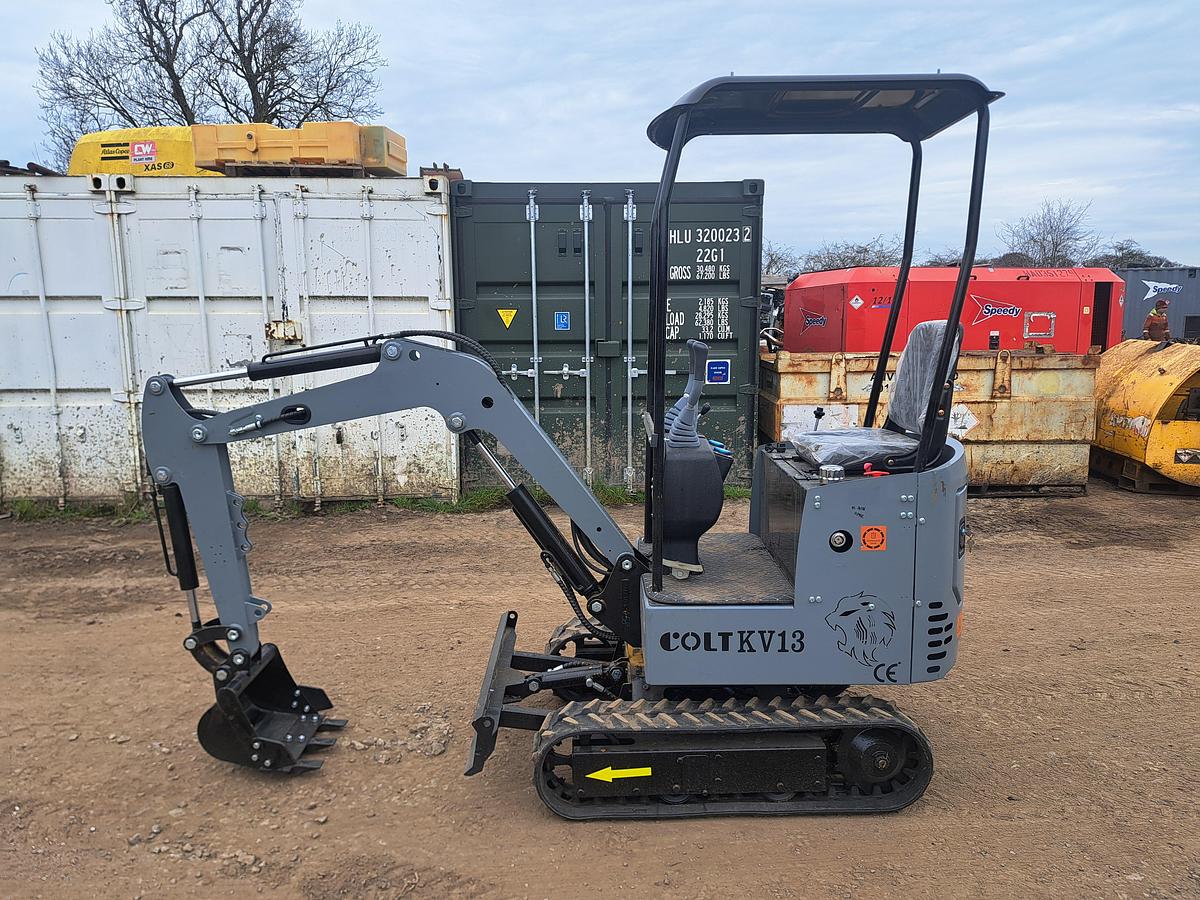 Used Colt mini digger 