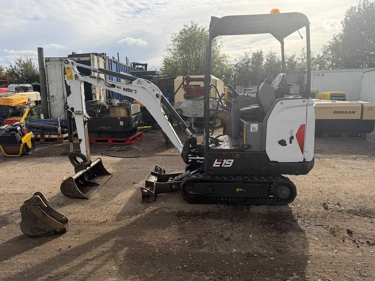 Used Bobcat E19