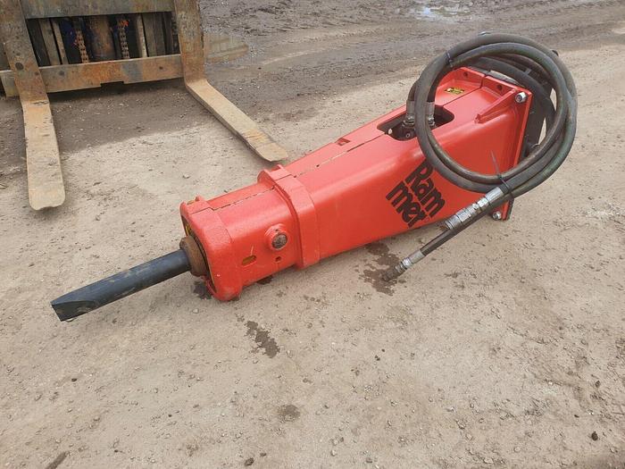 Used RAMMER S25 HYDRAULIC ROCK BREAKER SUIT DIGGER EXCAVATOR