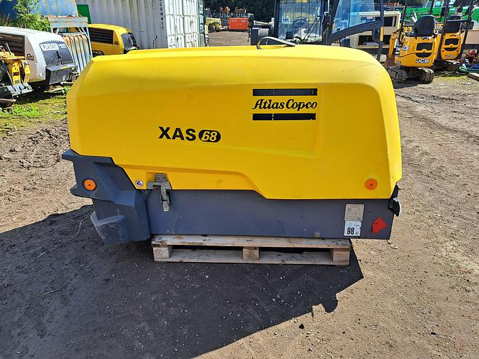 Used Atlas copco xas68 compressor
