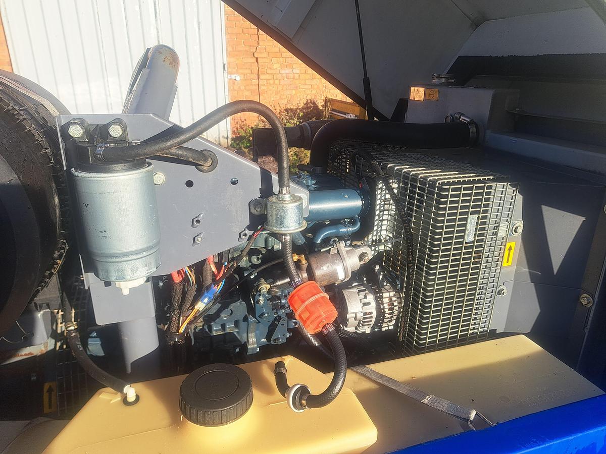 Used Atlas copco xas137