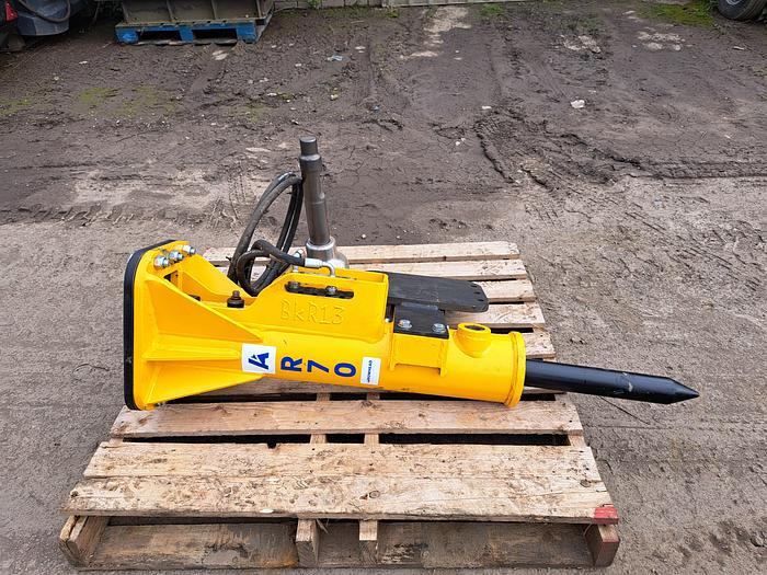 Refurbished Arrowhead R70 Post driving hammer breaker