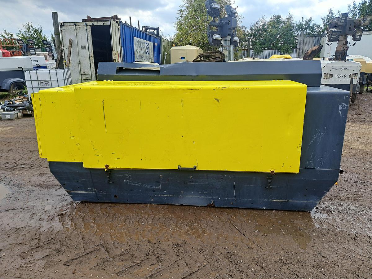 Used Atlas copco xahs 186