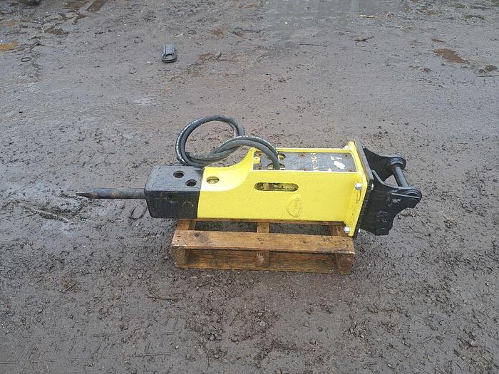 Used Soosan SB20 breaker Pecker Mini Digger