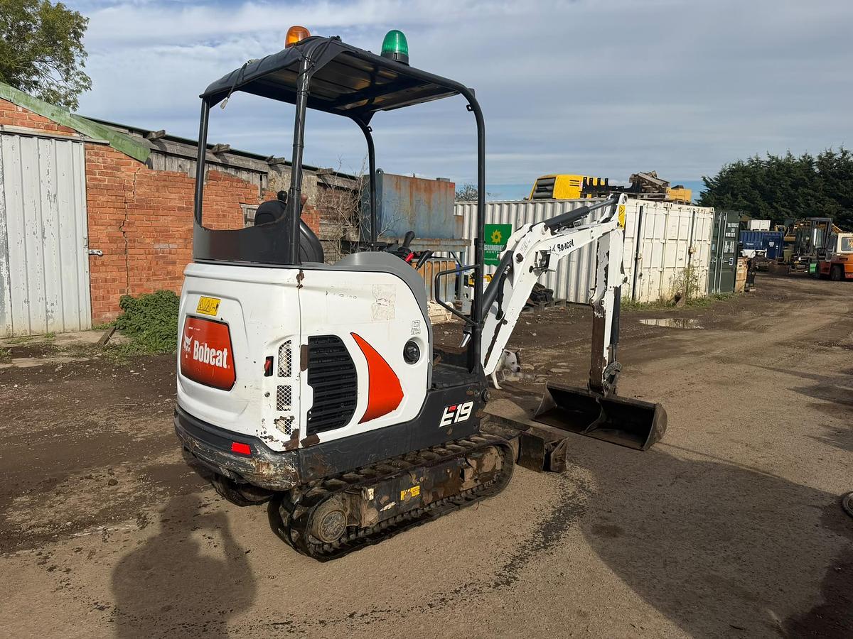 Used Bobcat E19