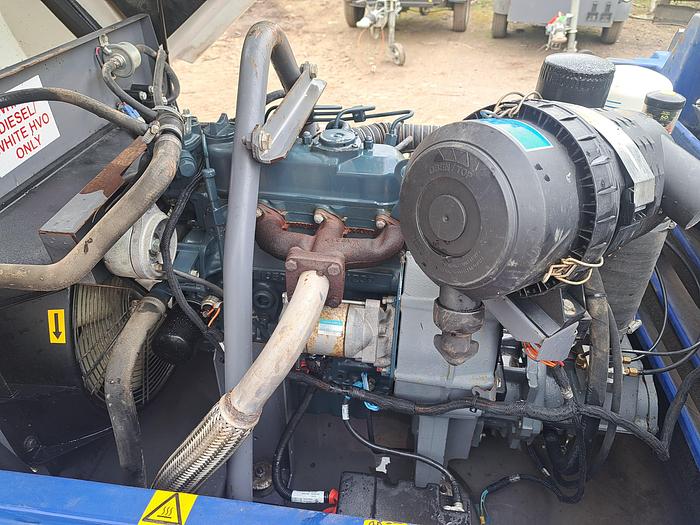 Used Atlas copco xas47 compressor