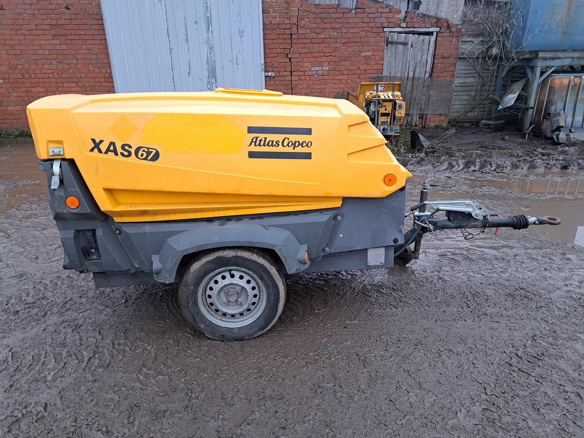 Used Atlas copco xas67 