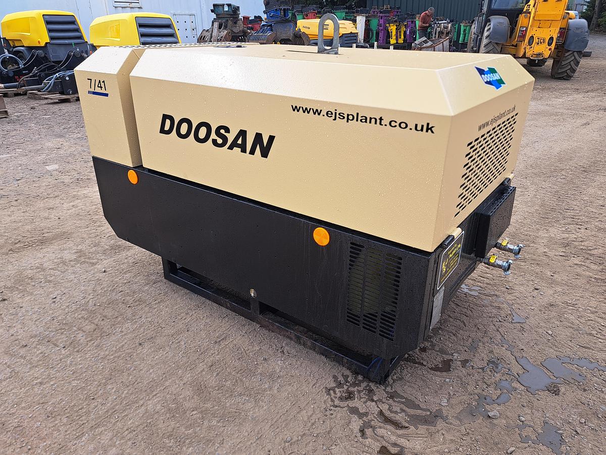 Used Doosan 7/41 with aftercooler
